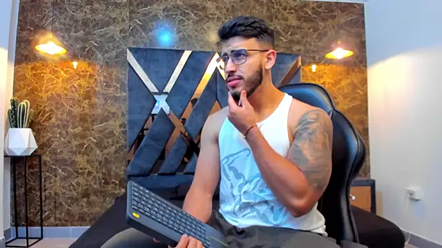 Liam Kleiin online show from September 17, 11:23 am