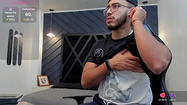 Liam Kleiin online show from October 29, 11:23 am