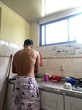 JuanBlade online show from February 7, 3:30 pm