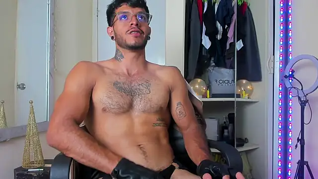 JuanBlade online show from March 20, 4:18 am