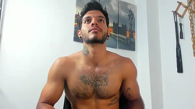 JuanBlade online show from December 17, 4:57 pm