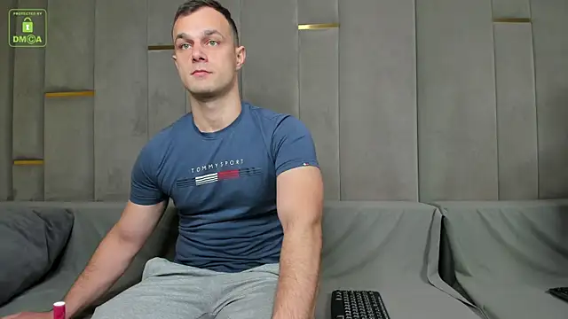 BrandonNorris online show from October 3, 4:20 am