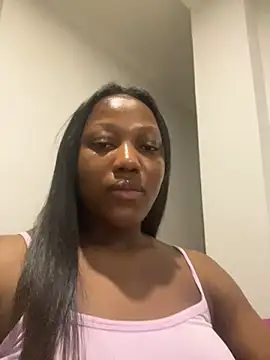 Snapshot of kellya_ chatting on February 6, 12:11 am kellya  online show from February 6, 12:11 am