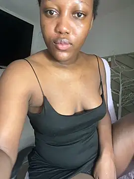 Snapshot of kellya_ chatting on February 19, 10:42 pm kellya  online show from February 19, 10:42 pm