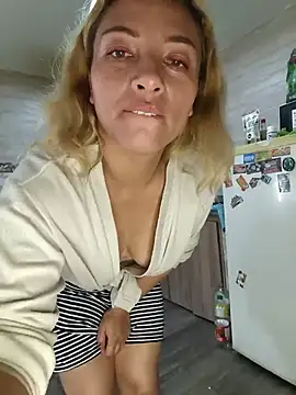 hotandfierylatinos2023 online show from March 10, 1:54 pm