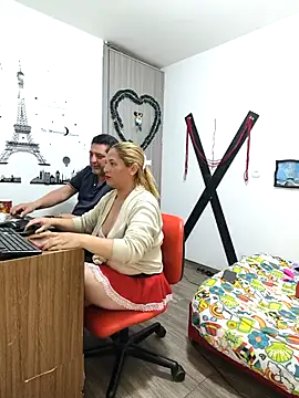 hotandfierylatinos2023 online show from March 21, 6:18 pm