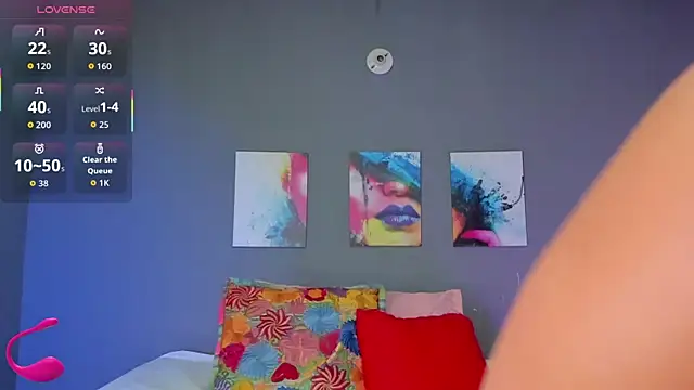 Snapshot of MadissonShakur chatting on July 14, 6:02 pm MadissonShakur online show from July 14, 6:02 pm