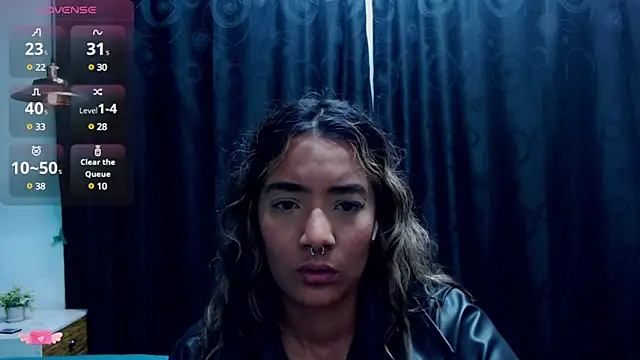 megan collins96 online show from February 19, 7:27 pm