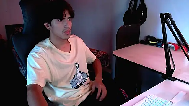 Thieves9 online show from February 7, 9:04 pm