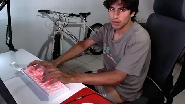 Thieves9 online show from September 22, 10:45 pm