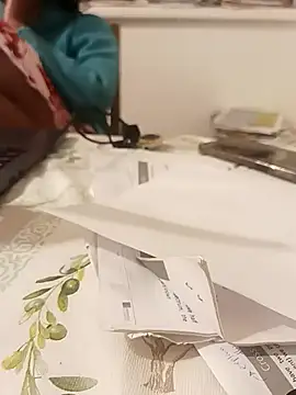 maleesa online show from October 14, 6:09 pm