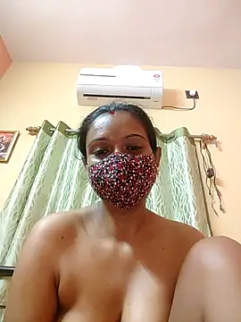Snapshot of SuperSexyJaneman chatting on April 1, 1:41 pm SuperSexyJaneman online show from April 1, 1:41 pm