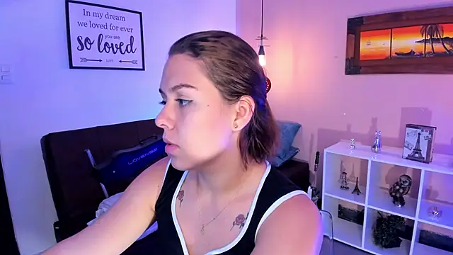 ArianaBaker online show from February 24, 2:15 pm