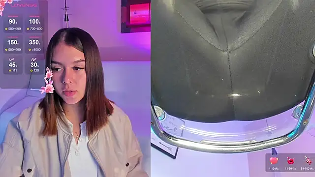 ArianaBaker online show from September 18, 3:14 pm