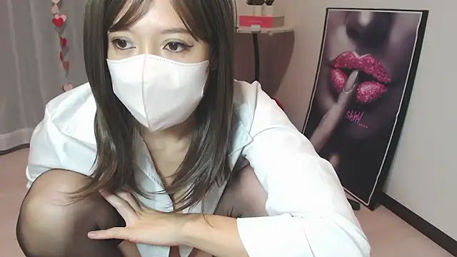 Snapshot of yooooo-chandesu chatting on November 28, 12:57 am yooooo-chandesu online show from November 28, 12:57 am