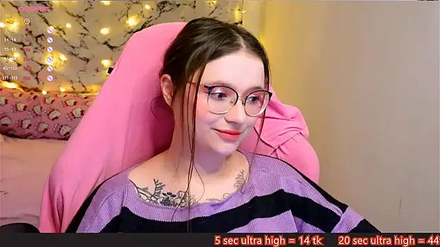 me  hanna online show from January 18, 9:34 pm