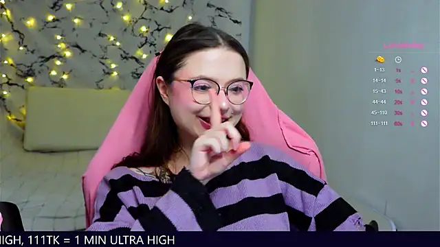 me  hanna online show from March 3, 2:04 am