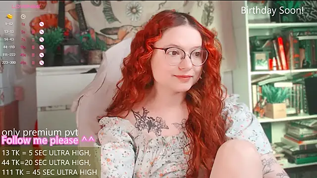 Snapshot of me__hanna chatting on February 23, 1:25 am me hanna online show from February 23, 1:25 am