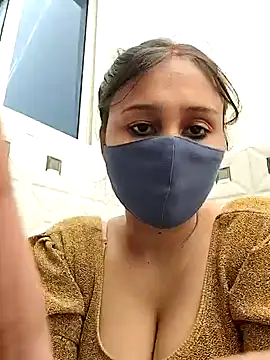 Snapshot of Archna-ji chatting on January 4, 5:37 am Archna-ji online show from January 4, 5:37 am