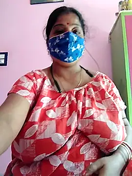 Snapshot of Kayra_34 chatting on February 18, 6:15 am Kayra 34 online show from February 18, 6:15 am