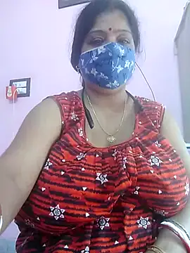 Snapshot of Kayra_34 chatting on February 25, 6:25 am Kayra 34 online show from February 25, 6:25 am