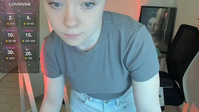 Florence meow online show from April 8, 6:24 am