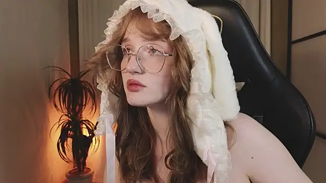 ELLIEJAY online show from December 19, 8:34 pm