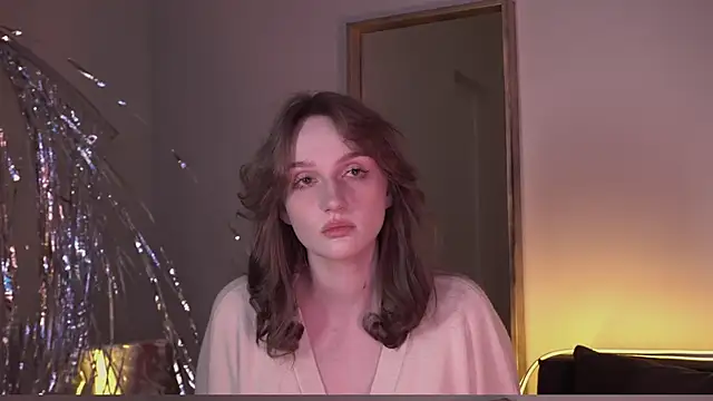 ELLIEJAY online show from December 26, 8:32 pm