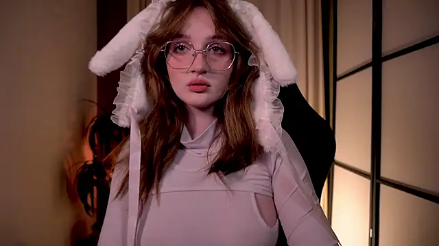 ELLIEJAY online show from January 23, 8:35 pm