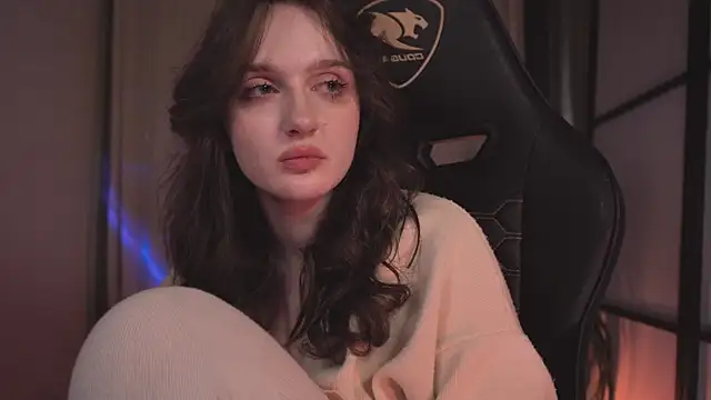 ELLIEJAY online show from February 15, 11:47 pm