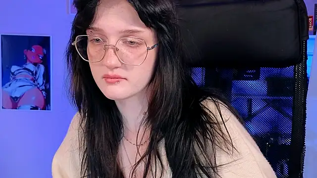 ELLIEJAY online show from September 14, 8:08 pm