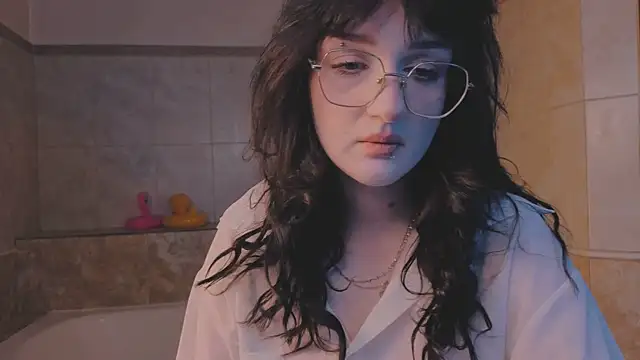 ELLIEJAY online show from October 10, 5:28 am