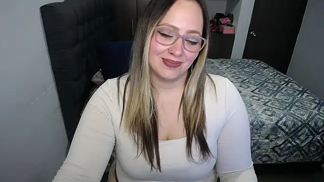 Valentina St online show from March 23, 2:04 am