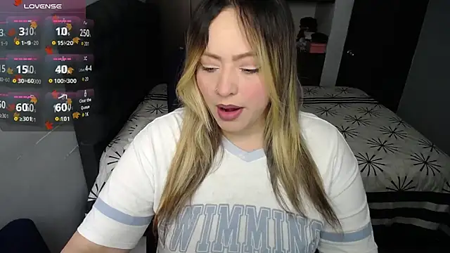 Valentina St online show from February 4, 9:09 pm