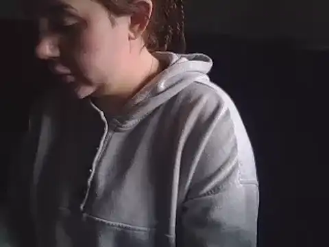 magical mia online show from February 25, 2:00 pm