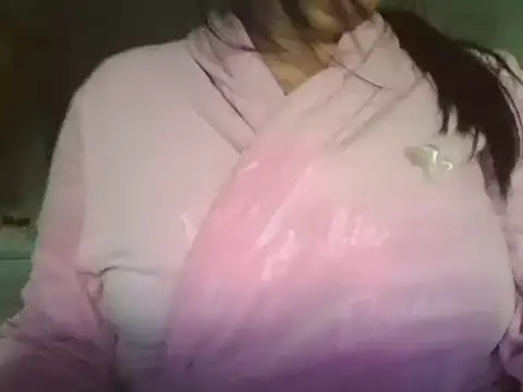 magical mia online show from March 1, 5:05 pm