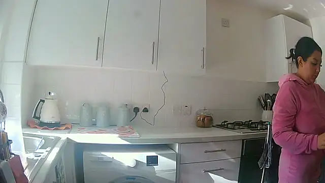 magical mia online show from November 2, 12:29 pm