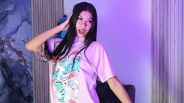 LissaWiild online show from December 15, 8:13 pm