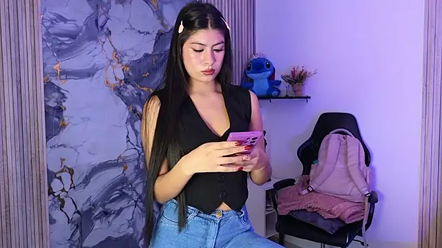 LissaWiild online show from February 11, 8:14 pm