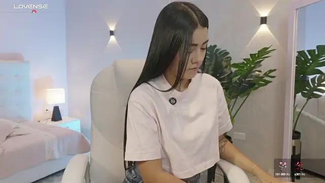 miagomezweb1 online show from September 20, 12:28 pm