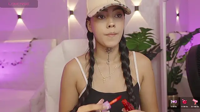 miagomezweb1 online show from January 15, 1:16 pm