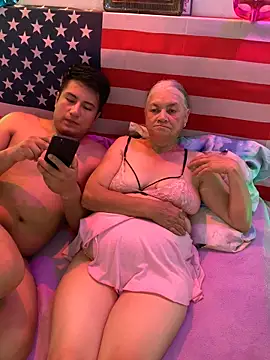 Snapshot of Grandma_Mature23 chatting on February 8, 4:25 am Grandma Mature23 online show from February 8, 4:25 am