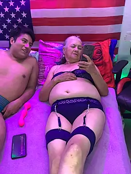 Snapshot of Grandma_Mature23 chatting on February 22, 2:28 am Grandma Mature23 online show from February 22, 2:28 am