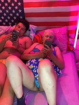 Snapshot of Grandma_Mature23 chatting on February 27, 2:21 am Grandma Mature23 online show from February 27, 2:21 am