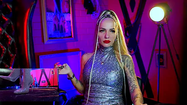 MonicaMaxwel online show from February 9, 12:20 pm