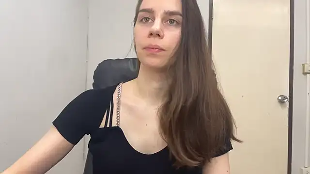 SassyJessi online show from March 4, 4:06 am