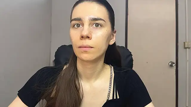 SassyJessi online show from December 3, 4:09 am