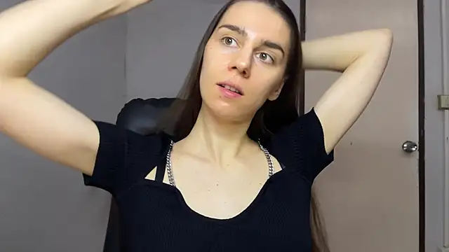 Snapshot of SassyJessi chatting on February 7, 4:16 am SassyJessi online show from February 7, 4:16 am