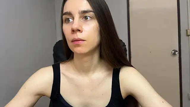 SassyJessi online show from March 15, 4:18 am