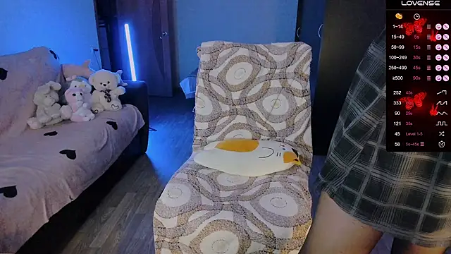 shimizyre    online show from December 18, 8:20 am